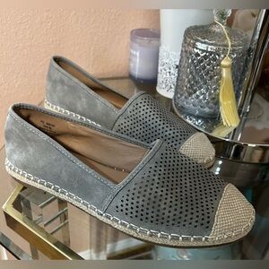 New JC Faux Suede Leather Distressed Gray Espadrille Slip on Shoes Size 8.5